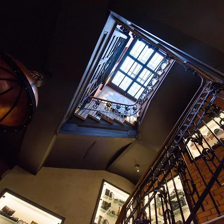Lord Jack Apartment